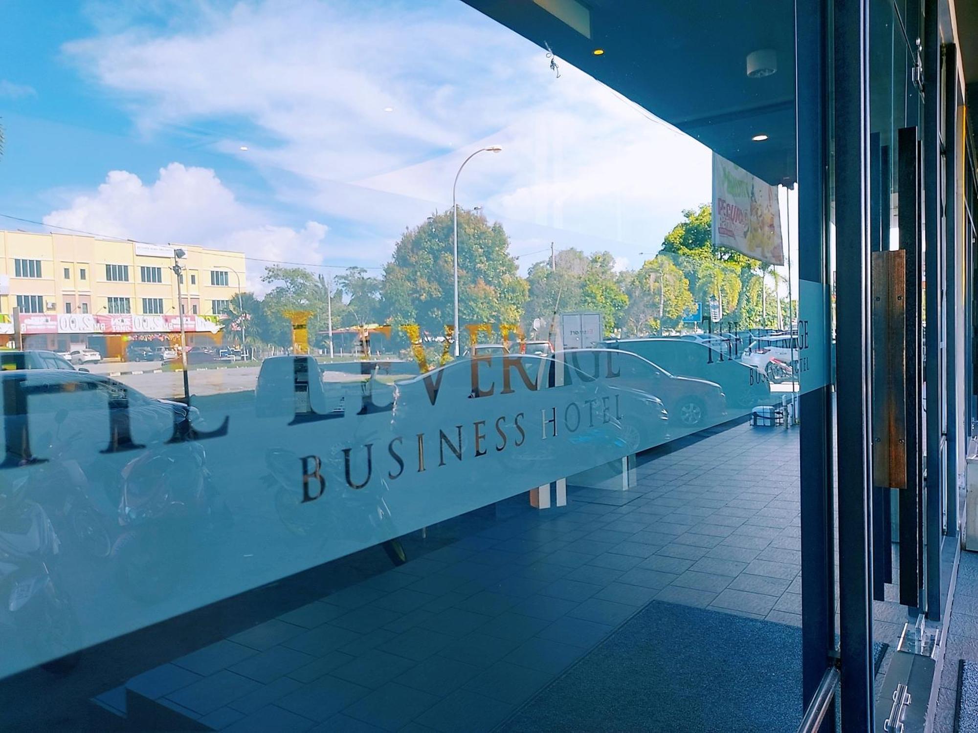 The Leverage Business Hotel - Bandar Baru Mergong Alor Setar Esterno foto