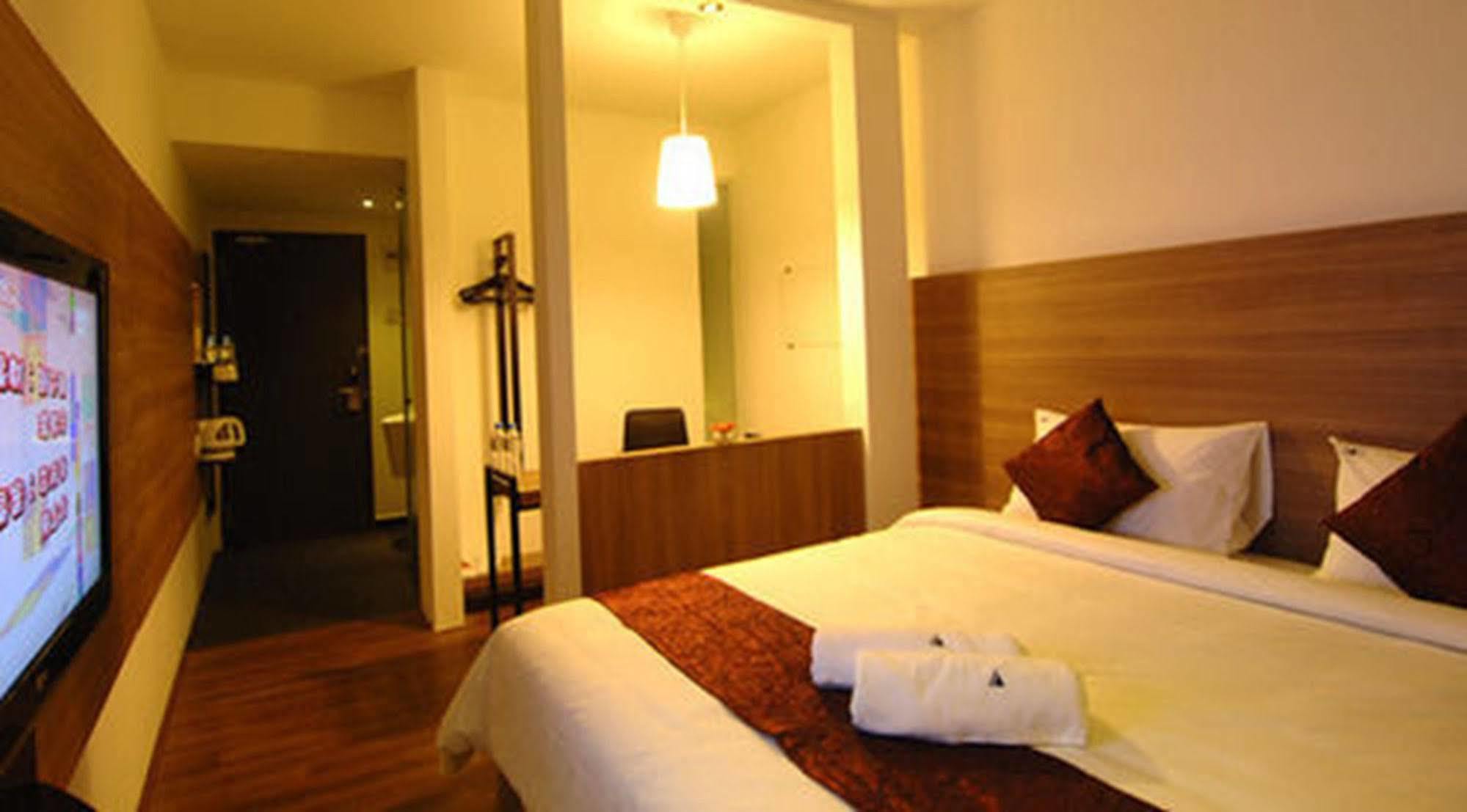 The Leverage Business Hotel - Bandar Baru Mergong Alor Setar Esterno foto