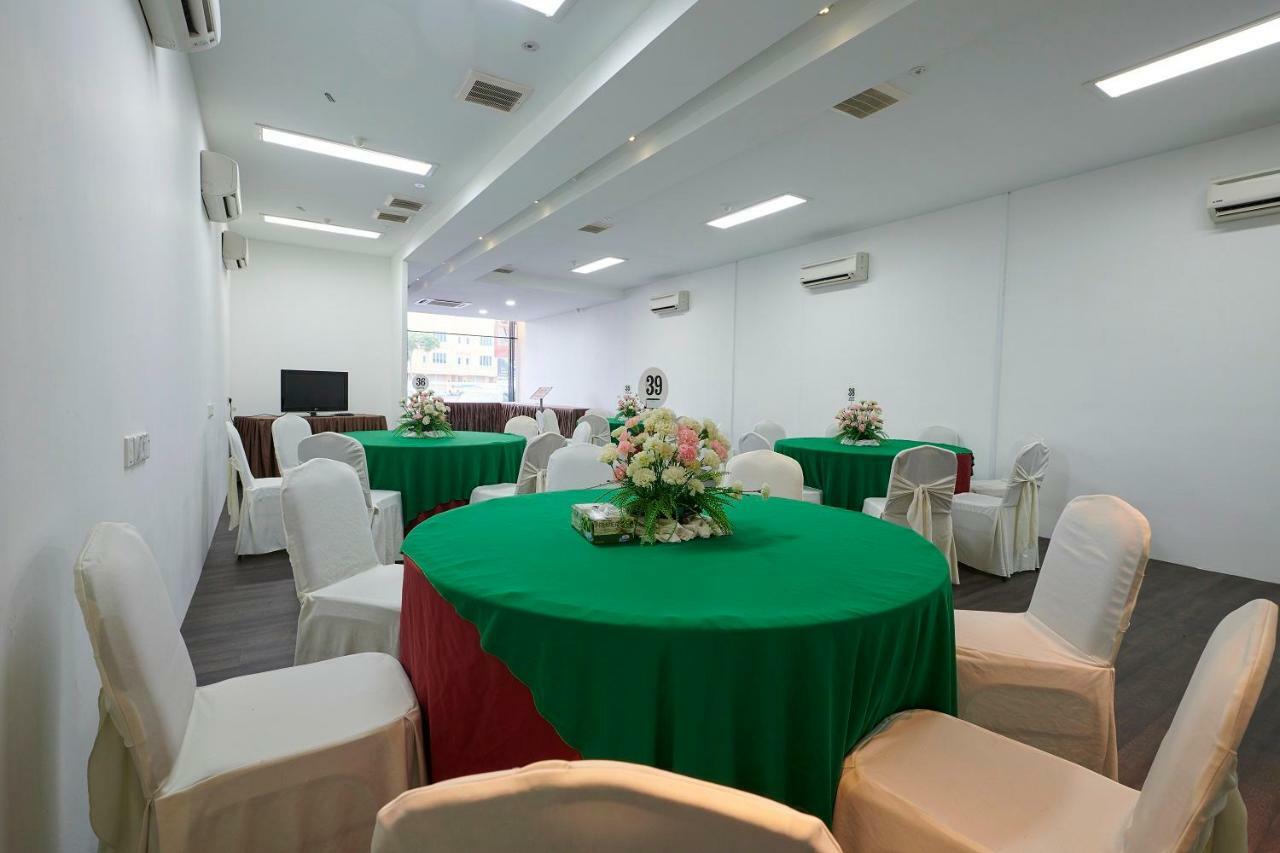 The Leverage Business Hotel - Bandar Baru Mergong Alor Setar Esterno foto